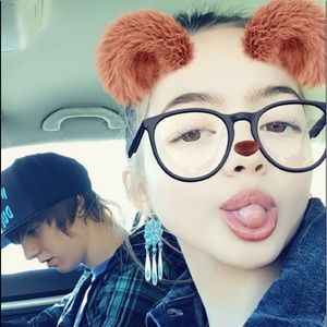 Meet your Posher, Lexi